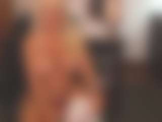 sassythang4u's Live Sex Cam Show