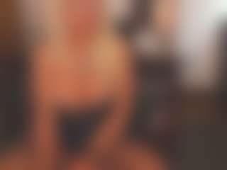 Live cam show with sassythang4u - Handjob on Camsoda