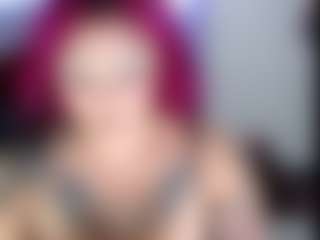 Live cam show with kitty - Spin on Free Soda