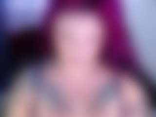 Live cam show with kitty - Average on studioflirtlive.com