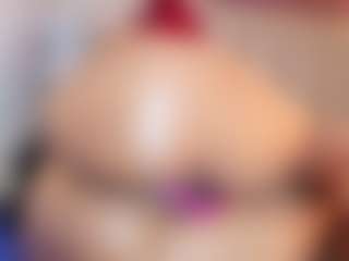 Live cam show with Jenna Grey - Granny on studioflirtlive.com