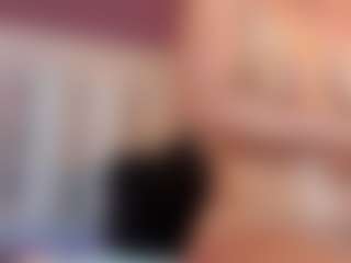 Live cam show with Jenna Grey - Granny MILF on TastyBlacksLive