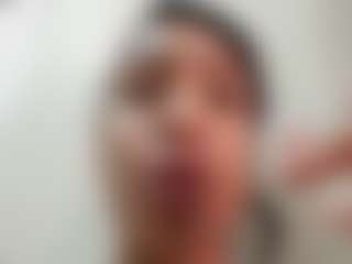 Live cam show with kendallk - Suck on crypto-cams