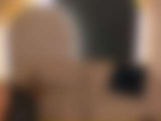 mia-robert1's Live Sex Cam Show