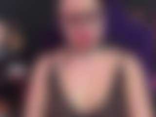 Live cam show with Ariana - Lactation on boobsie.com