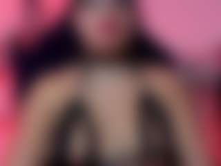 Live cam show with Ariana - Lactating on Camsoda