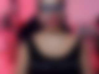 Live cam show with Ariana - Lactating on SinfulBabes