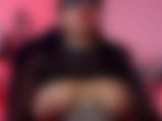 Live cam show with Ariana - Lactation on crypto-cams
