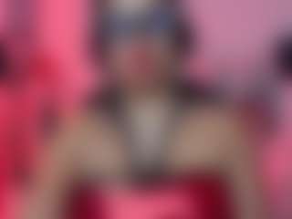 Live cam show with Ariana - Thin on Camsoda