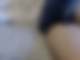 Live cam show with santanna77 - Hairy Pussy MILF on Dolls Live