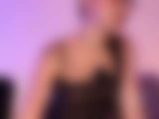 Live cam show with Anny De lo Rios - Machine on eurowanks.com
