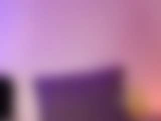 Live cam show with Anny De lo Rios - Submissive on Camsoda
