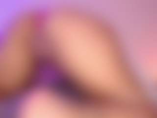 Live cam show with Anny De lo Rios - Machine on Camsoda