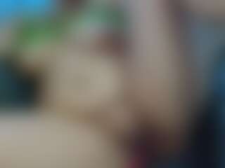 Kate-wet-creamy-pussy's Live Sex Cam Show