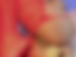 Live cam show with Summer Black - Black MILF on Livezox