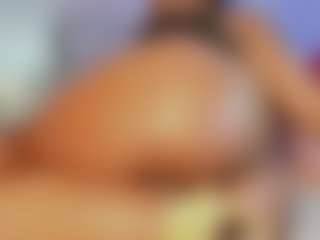 Live cam show with Summer Black - Ebony Petite on camwithhim.com