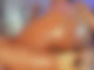Live-camshow met Summer Black - Machine op Camsoda