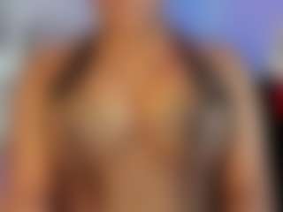 Live cam show with Summer Black - Petite MILF on milfzrlive.com