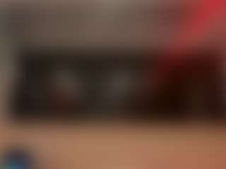 Live cam show with Karent - Petite Teen (18+) on CamwithHer