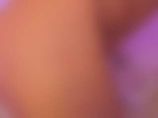 Live cam show with Karent - Lush on intimatelivegirls.com