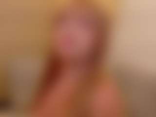 Live cam show with Karent - HD on Soda Cam
