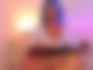 Live cam show with Karent - Brown Hair on Stripli.com