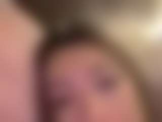 Live cam show with Karent - Amateur Brown Hair on Camsoda