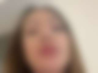 Live cam show with Karent - Blowjob on fapnchat