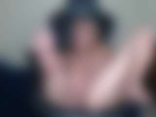 Lettywild's Live Sex Cam Show