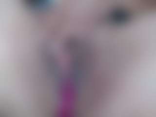 Lettywild's Live Sex Cam Show