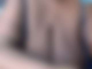 bigboobassqeen's Live Sex Cam Show