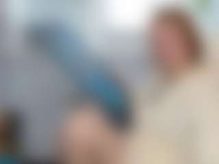 Live cam show with maryblu - Living Room on CamwithHer