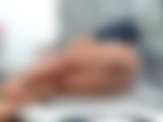 Live cam show with Raysa.Joness - Bedroom Black on Camsoda