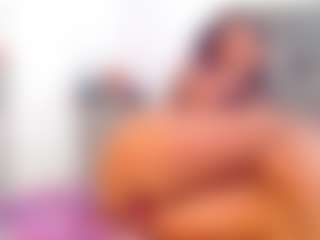Live cam show with Raysa.Joness - Ebony on Camsoda | colombia
