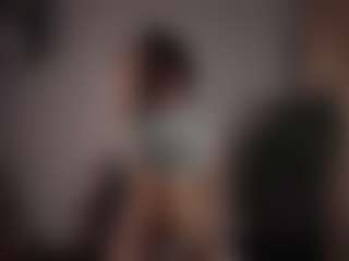 Live cam show with Tulii - Massage on TastyBlacksLive