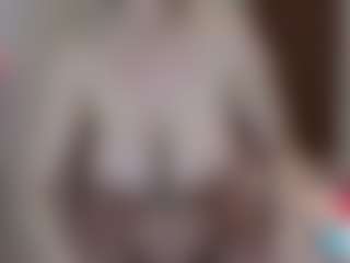 bigboobiebabe's Live Sex Cam Show