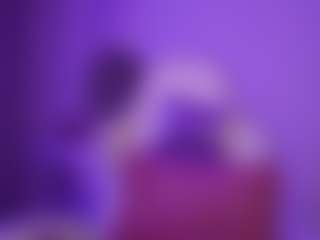 Live cam show with Cherry - Shake on CamClone