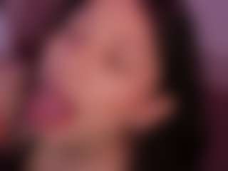 Live cam show with Cherry - Petite Young Adult on Camiplay Live