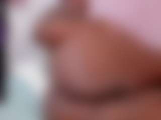 Live cam show with alison-daniels - Public on galaxygirlnitro.com