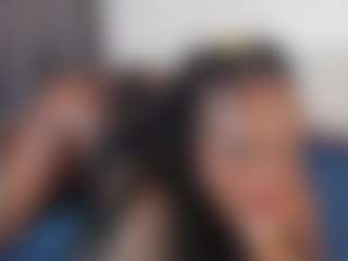 Live cam show with alison-daniels - Thick on AdultVida.com