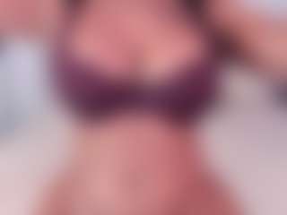 NINAGOLD's Live Sex Cam Show
