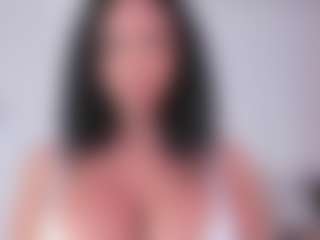 NINAGOLD's Live Sex Cam Show