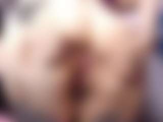 Live cam show with Genny Rock - Domination on madthumbs