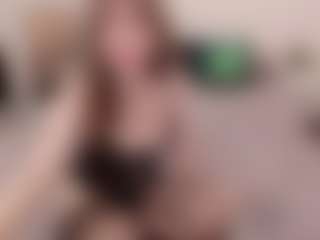 Live cam show with sophialinn - Brown Hair on milfzrlive.com