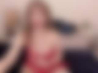 Live cam show with sophialinn - Granny Brown Hair on CamwithHer