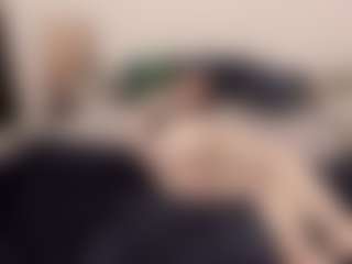 Live cam show with sophialinn - Granny Brown Hair on Hubzter Live