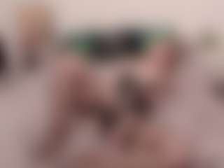 Live cam show with sophialinn - Thong on luckytryst.com