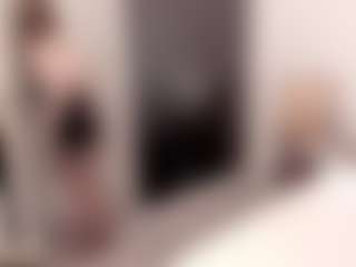Live cam show with sophialinn - Double Penetration on Uber Horny