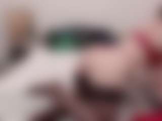 Live cam show with sophialinn - Granny MILF on CamClone