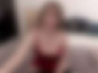 Live cam show with sophialinn - Trimmed Granny on Camsoda